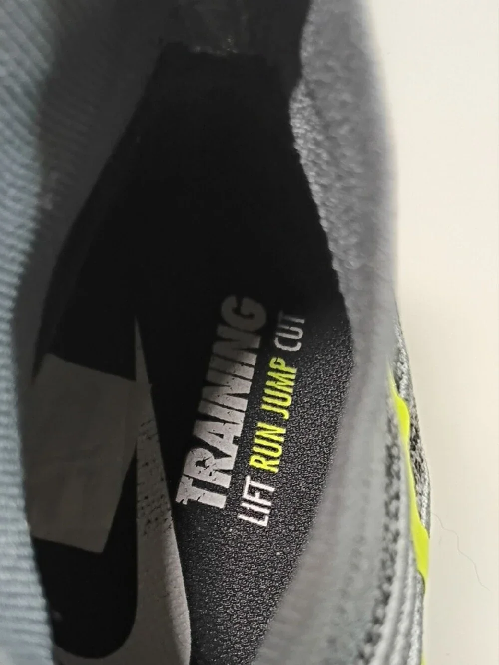 Nike Men’s Grey Flyknit Athletic Shoes with Neon Yellow Swoosh Size 10